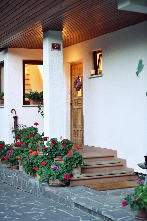 Apartma Art&Deco بليد المظهر الخارجي الصورة